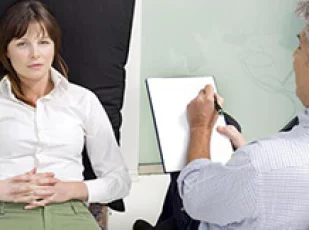 девушка у врача